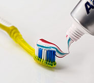 Зубная паста с фтором