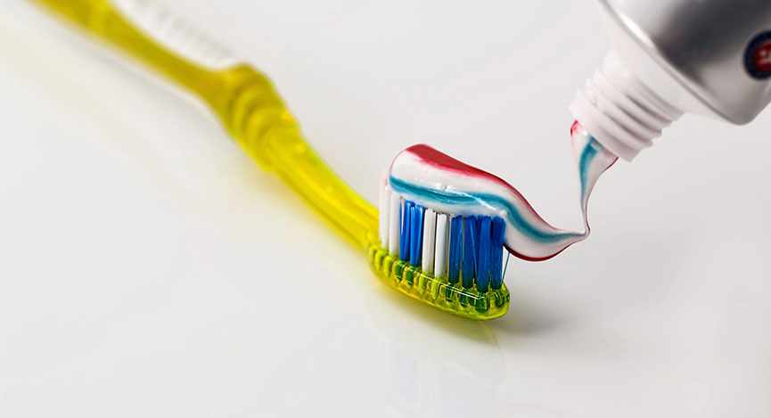 Зубная паста с фтором